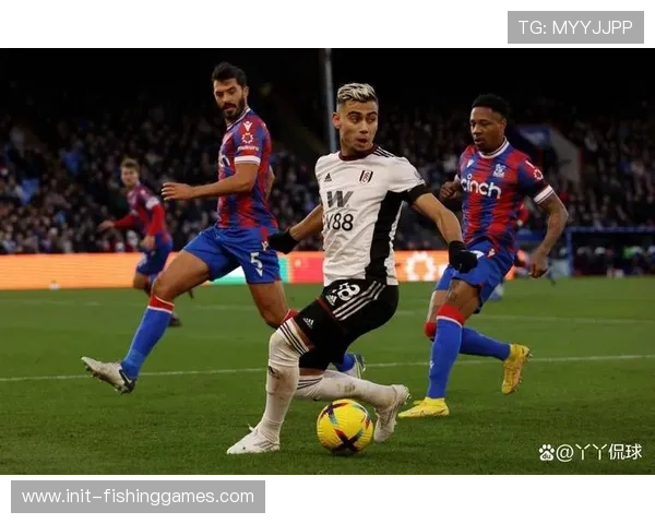 富勒姆主场对阵水晶宫,伦敦德比风格碰撞引关注 富勒姆主场对阵水晶宫,伦敦德比风格碰撞引关注