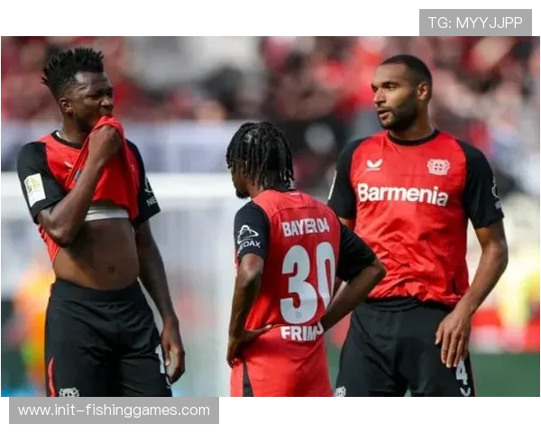 勒沃库森强势领跑,德甲格局迎来变革 勒沃库森强势领跑,德甲格局迎来变革